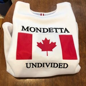 NWT White Mondetta undivided crew neck sweatshirt